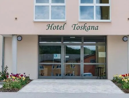 Hotel Toskana 3*