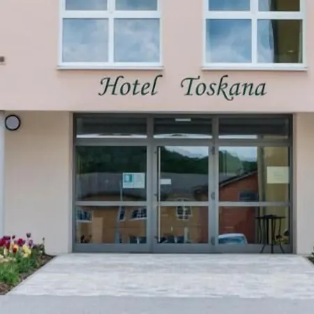Toskana Szálloda