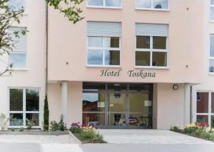 Toskana Отель 3*